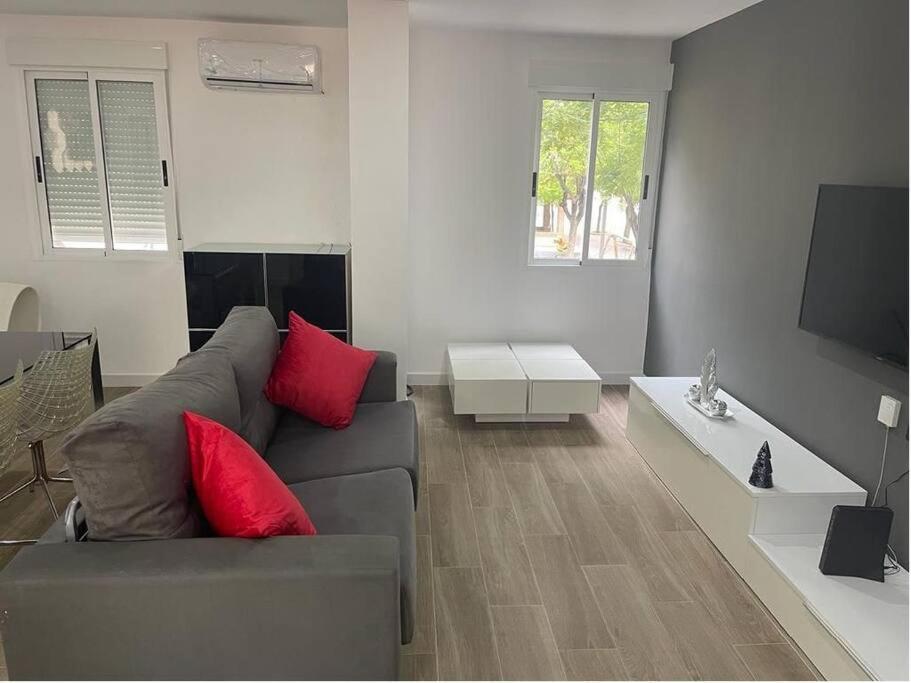 Moderno Apartamento En Elche Exterior foto